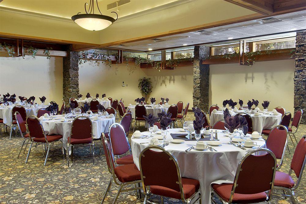 Red Lion Hotel Kennewick Columbia Center Ngoại thất bức ảnh
