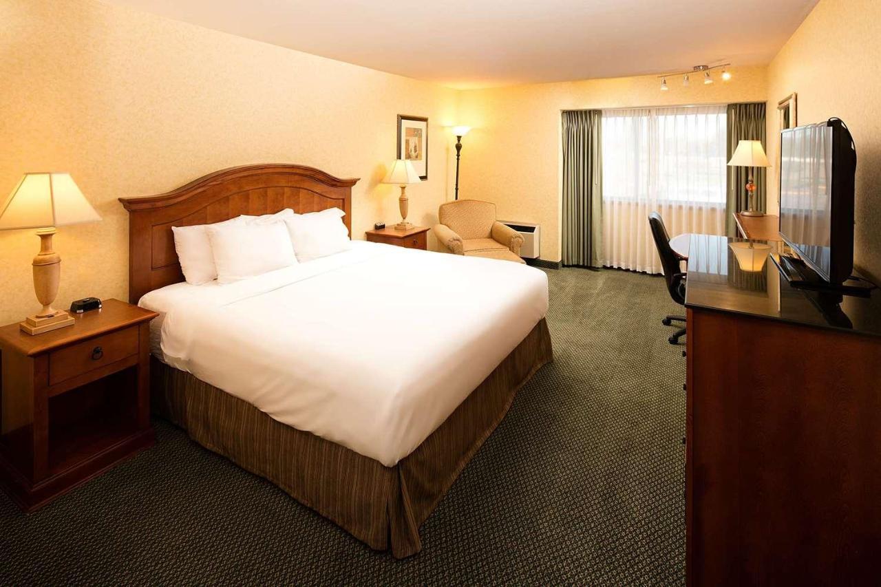 Red Lion Hotel Kennewick Columbia Center Ngoại thất bức ảnh