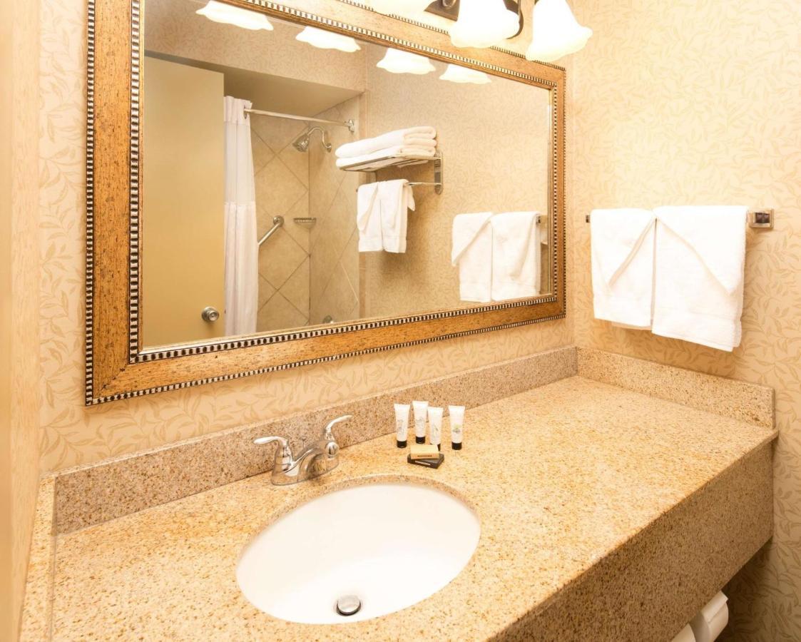 Red Lion Hotel Kennewick Columbia Center Ngoại thất bức ảnh